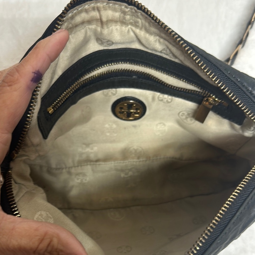 Tory Burch Black Crossbody Bag - Picture 13 of 16